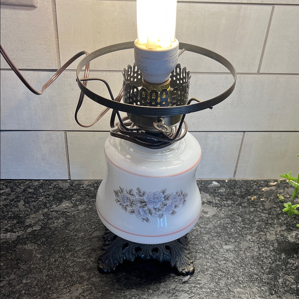 Vintage Floral Hurricane lamp. Has nightlight in base. Tested and works.